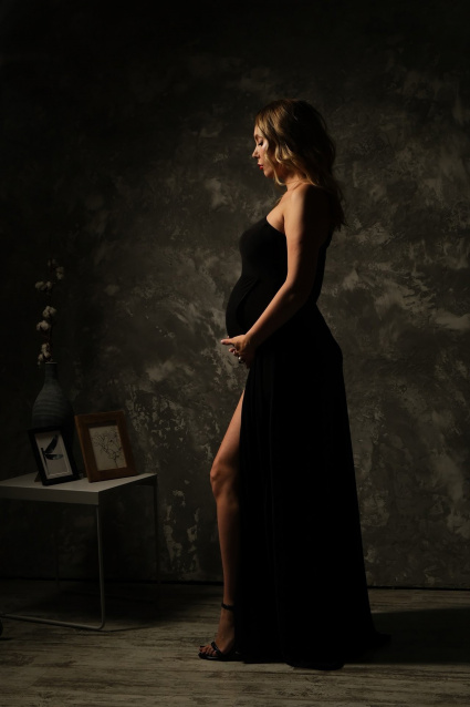 Фотосессия для беременных «В ожидании чуда» - заказать профессиональную фотосъемку от сети фотостудий Fashion Box в Нижнем Новгороде – фото № 10