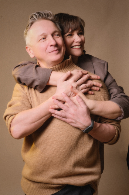 Фотосессия Love Story для пары - забронировать фотосессию в студии от сети фотостудий Fashion Box в Барнауле – фото № 7