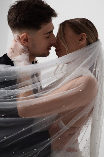 Свадебная фотосессия в Нижнем Новгороде — стиль, чувства и незабываемые кадры – фото № 5