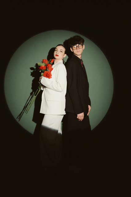 Фотосессия Love Story для пары - забронировать фотосессию в студии от сети фотостудий Fashion Box в Барнауле – фото № 16