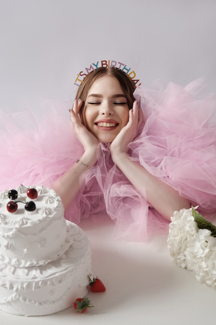 Фотосессия для именинника на День рождения - заказать съемку от профессионалов студии Fashion Box – фото № 17