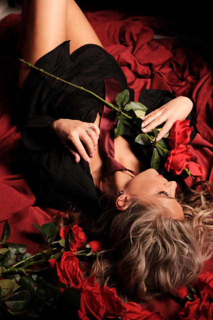 Фотосессия в стиле «Ню» - заказать съемку у профессионального фотографа сети фотостудий Fashion Box в Нижнем Новгороде – фото № 9